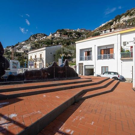Апартаменты Domus Lavinia Фуроре Экстерьер фото